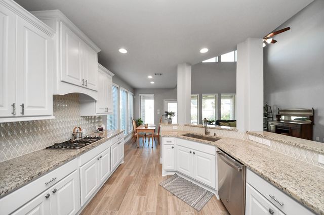 9023 Emerald Cane Drive, Missouri City, TX 77459