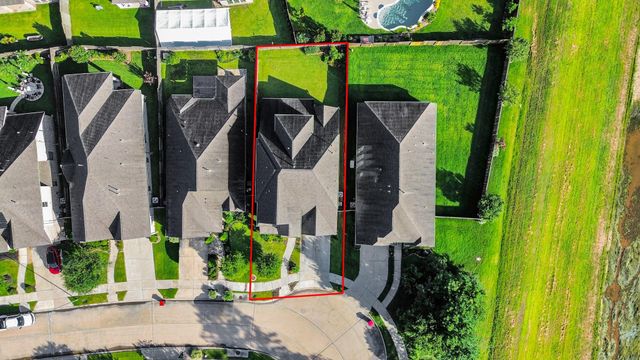 9023 Emerald Cane Drive, Missouri City, TX 77459