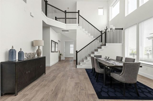 904 Arundel RD, Lakeway, TX 78738