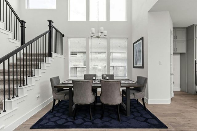 904 Arundel RD, Lakeway, TX 78738