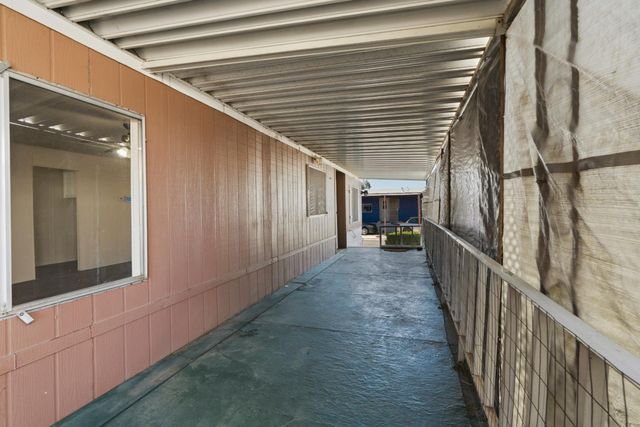 501 W Durham Ferry Rd, Tracy, CA 95304