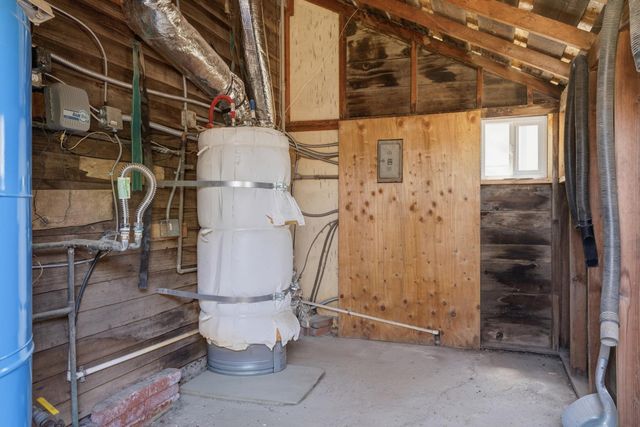 501 W Durham Ferry Rd, Tracy, CA 95304