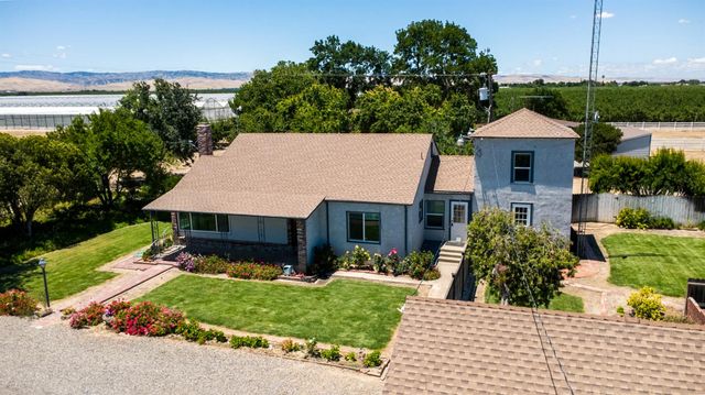 501 W Durham Ferry Rd, Tracy, CA 95304
