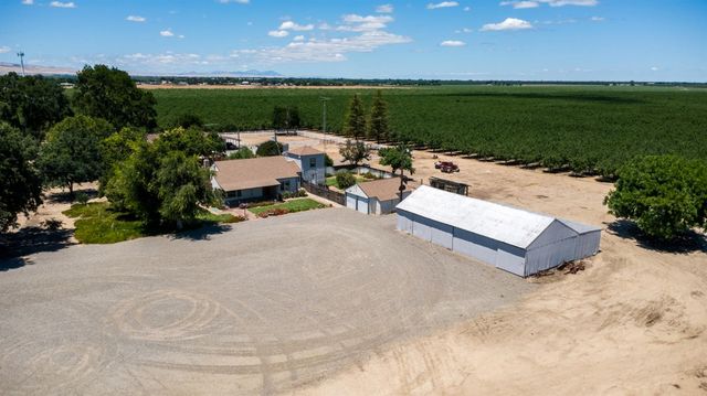 501 W Durham Ferry Rd, Tracy, CA 95304