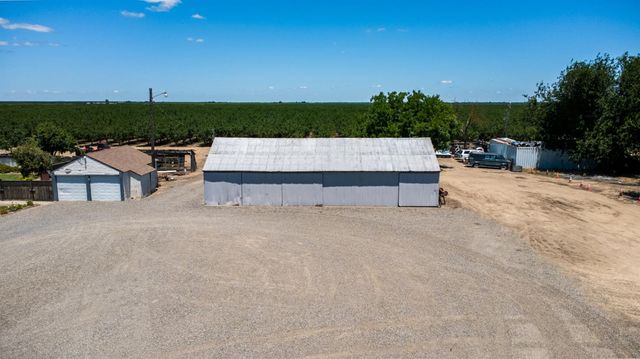 501 W Durham Ferry Rd, Tracy, CA 95304