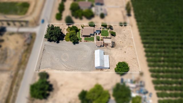 501 W Durham Ferry Rd, Tracy, CA 95304