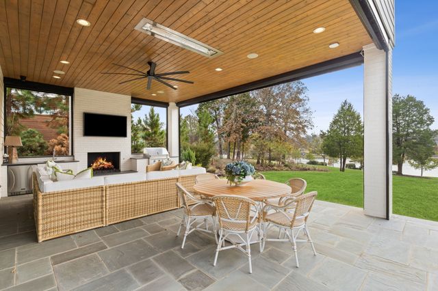 13920 Waterside Drive, Malakoff, TX 75148