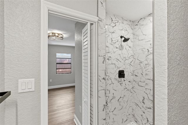 113 145TH AVENUE E 1, Madeira Beach, FL 33708