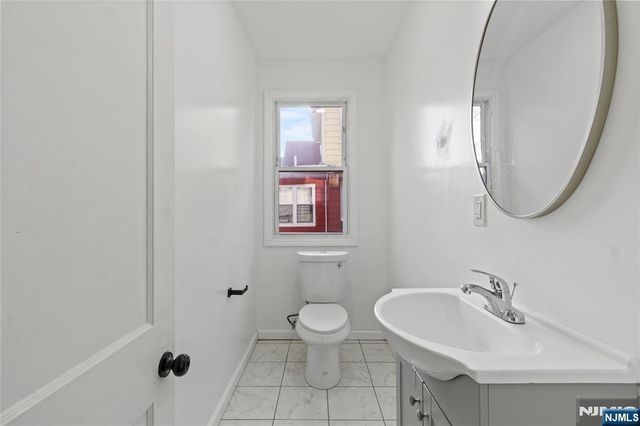 92 Harrison Place, Irvington, NJ 07111