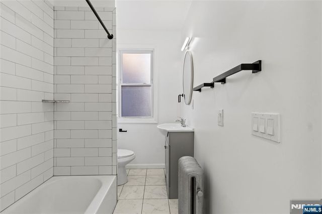 92 Harrison Place, Irvington, NJ 07111