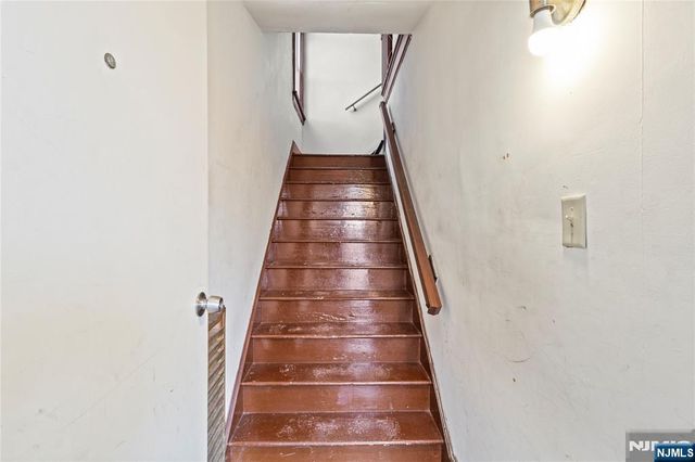 92 Harrison Place, Irvington, NJ 07111