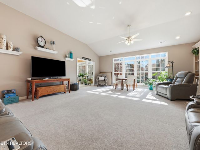 162 Oostanali Way, Loudon, TN 37774