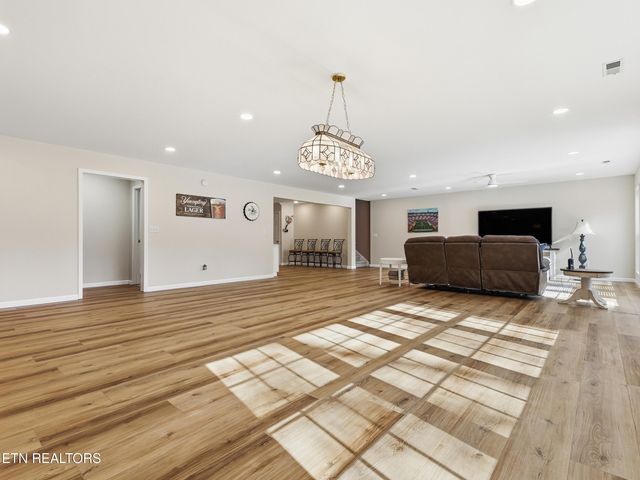 162 Oostanali Way, Loudon, TN 37774