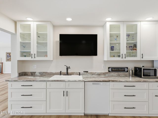 162 Oostanali Way, Loudon, TN 37774