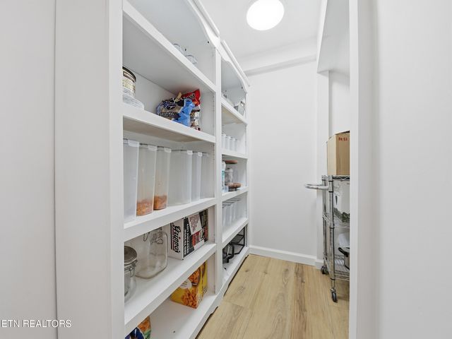 162 Oostanali Way, Loudon, TN 37774