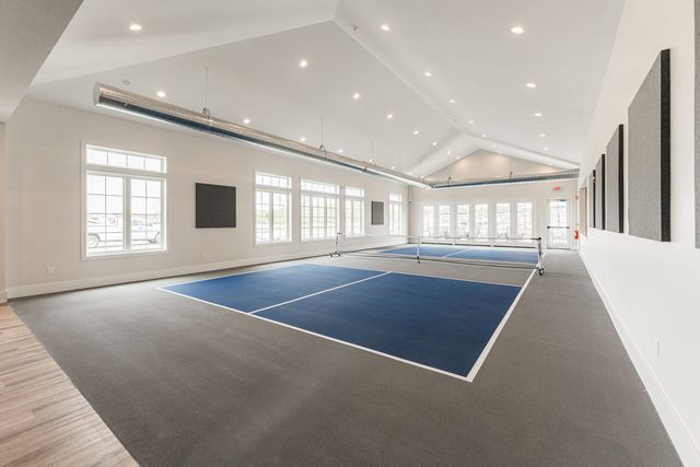 60 Kloe Lane 60, Sycamore, IL 60178