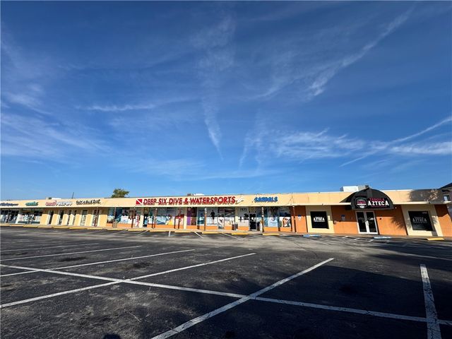 474 21st Street, Vero Beach, FL 32960