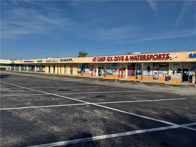 474 21st Street, Vero Beach, FL 32960