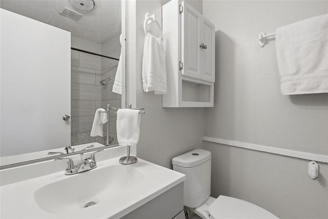 905 Craig Drive, Oklahoma City, OK 73160