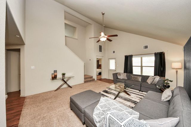 16419 Lazo Canyon Way, Houston, TX 77049