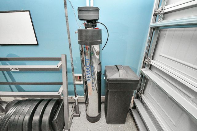 16419 Lazo Canyon Way, Houston, TX 77049