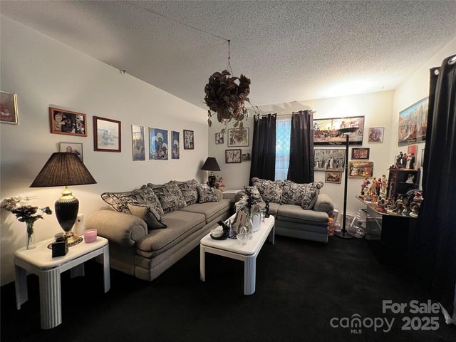 204 Aspen Drive, Gastonia, NC 28052