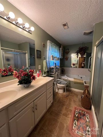 204 Aspen Drive, Gastonia, NC 28052