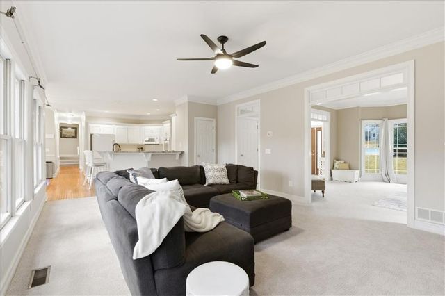 403 Braidwood NW Knoll, Acworth, GA 30101