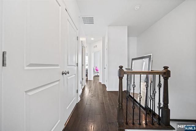 84 Truman Drive 2801, Wood Ridge, NJ 07075