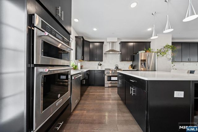 84 Truman Drive 2801, Wood Ridge, NJ 07075