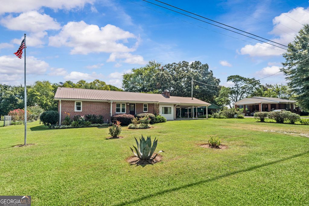 2342 Washington Highway, Elberton, GA 30635 — exterior