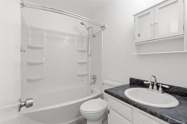 1719 S Lee Street D, Lakewood, CO 80232
