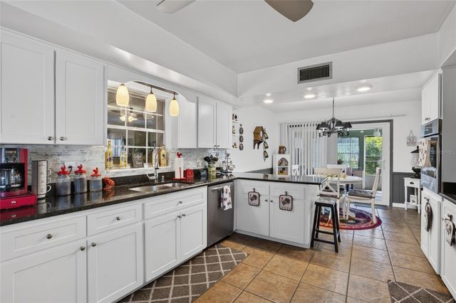 1500 AVENUE G NE, Winter Haven, FL 33881