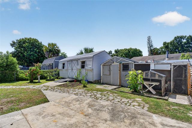 1500 AVENUE G NE, Winter Haven, FL 33881