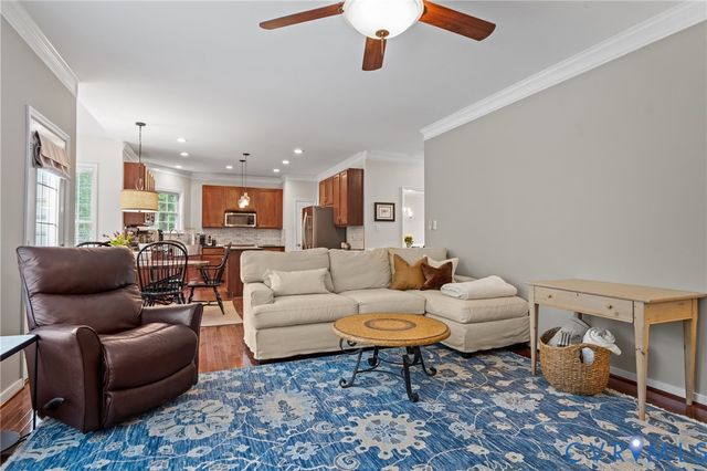 8397 Windsor Dr, Mechanicsville, VA 23111