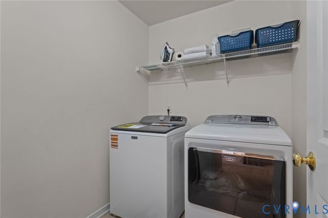 8397 Windsor Dr, Mechanicsville, VA 23111