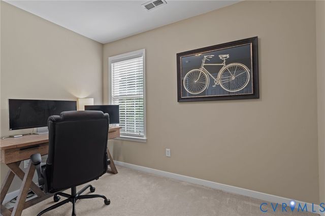 8397 Windsor Dr, Mechanicsville, VA 23111