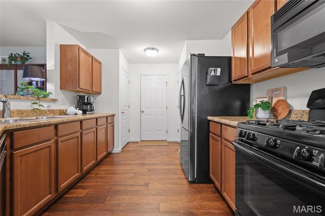 533 Parkgate Drive, Lake St Louis, MO 63367
