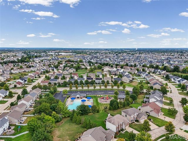 533 Parkgate Drive, Lake St Louis, MO 63367