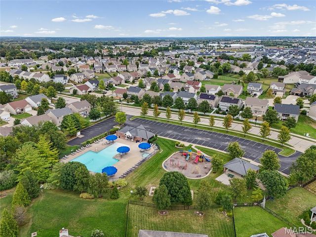 533 Parkgate Drive, Lake St Louis, MO 63367