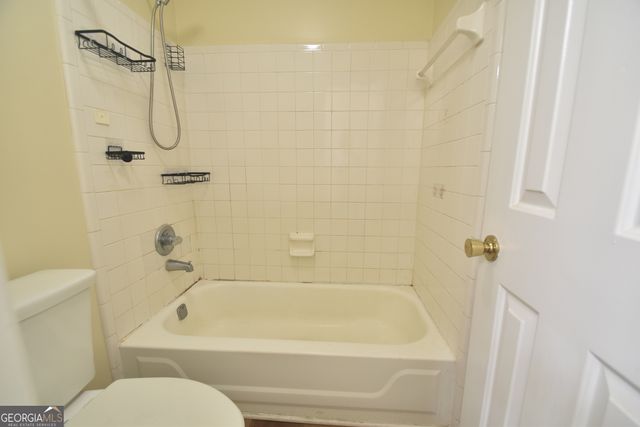 310 Granville Court 310, Sandy Springs, GA 30328