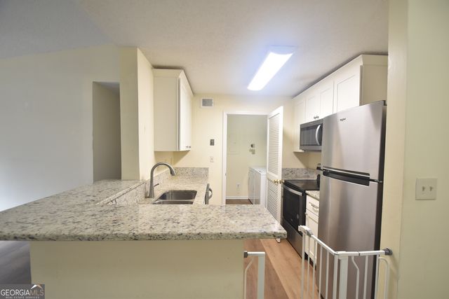 310 Granville Court 310, Sandy Springs, GA 30328