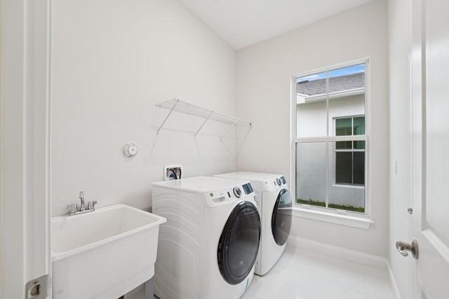 10200 NW Field Flower Trail 160, Port St Lucie, FL 34987