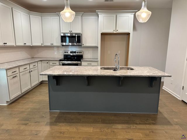 1082 Victorian Boulevard, Forsyth, GA 31029