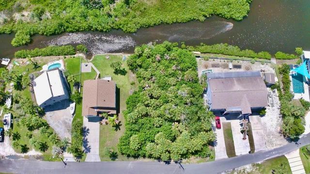 WELLS COURT, Port Richey, FL 34668