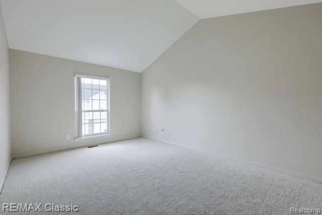 51592 Stern Lane, Chesterfield, MI 48051