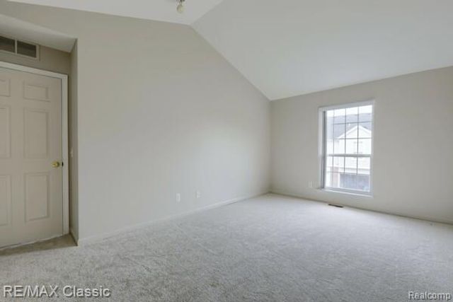51592 Stern Lane, Chesterfield, MI 48051
