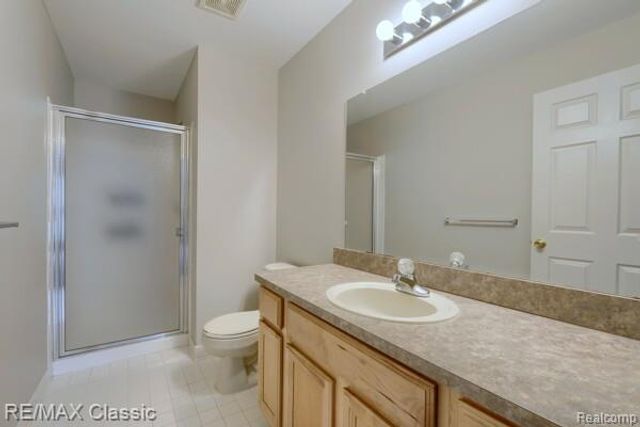 51592 Stern Lane, Chesterfield, MI 48051