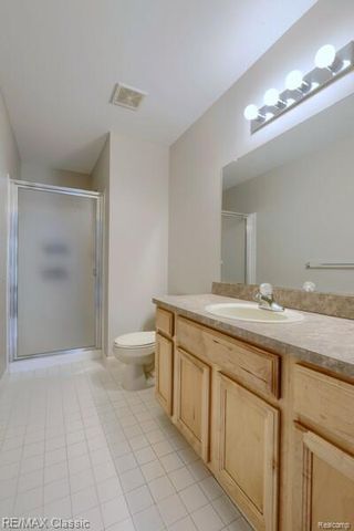 51592 Stern Lane, Chesterfield, MI 48051