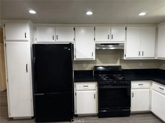 171 N Alameda B, Azusa, CA 91702
